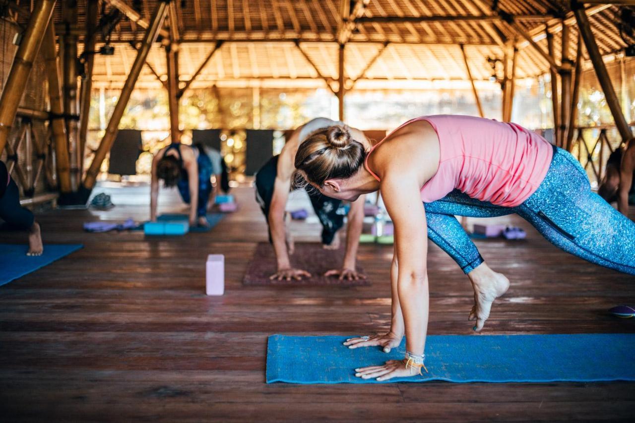 Flowers & Fire Yoga Garden Gili Air Ngoại thất bức ảnh