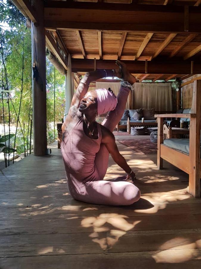 Flowers & Fire Yoga Garden Gili Air Ngoại thất bức ảnh